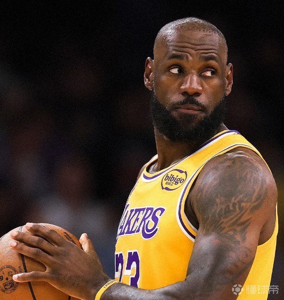 里程碑+1，詹姆斯生涯籃板數(shù)超羅德曼，升至NBA歷史第23位